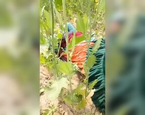 Cheating Sex with Farm Worker in Missionary Style Outdoor Field